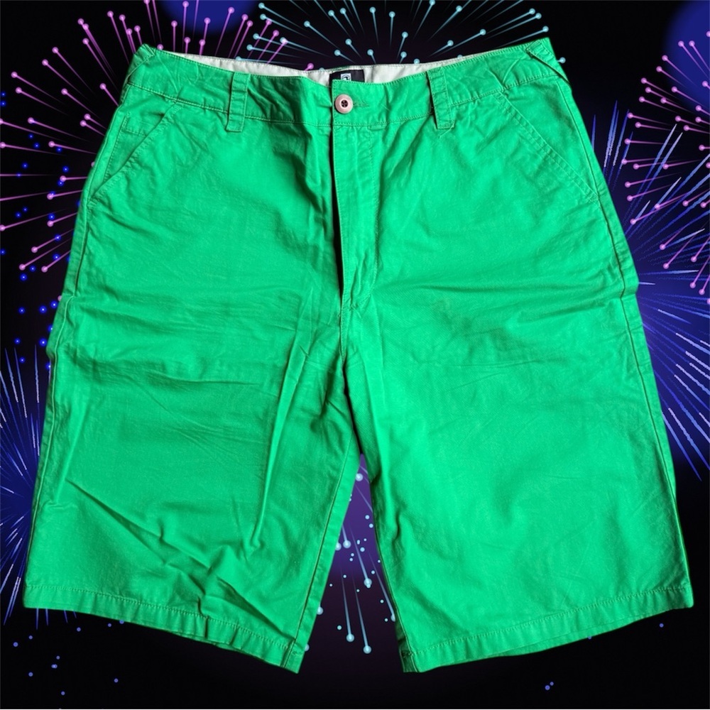 Bermuda Shorts size 34 Green Flat Front